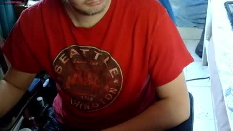 MisterRileyD online show from May 3, 5:07 pm