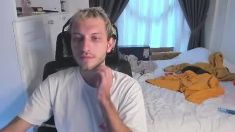 Alex online show from August 6, 10:14 am