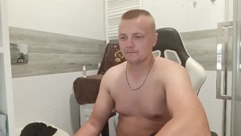 mistervibes21 online show from August 13, 7:28 pm