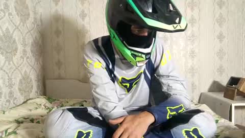 Leo online show from July 25, 10:36 pm