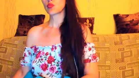 Victoria Eden online show from August 15, 7:40 pm