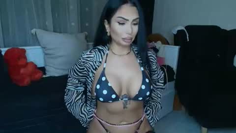 mistress_meryem online show from July 13, 11:32 pm