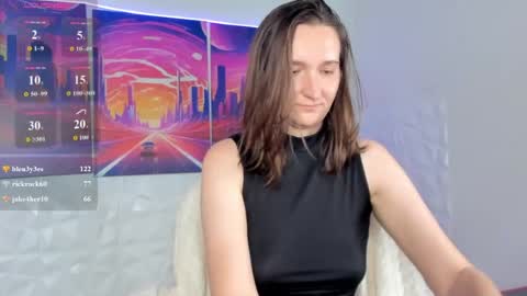 May online show from August 14, 8:07 am