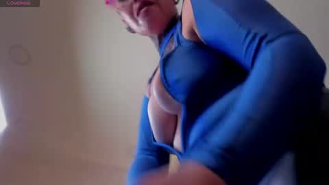 Sandy Mistress  online show from August 10, 12:12 am