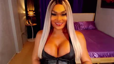 mistress AVA online show from August 10, 7:04 pm