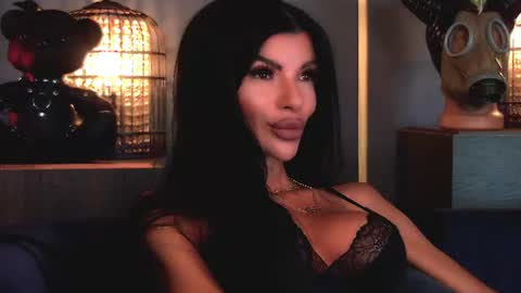 Elenia online show from August 5, 12:58 pm