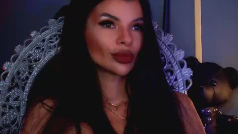 Elenia online show from August 12, 12:07 pm