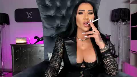 mistresskennya online show from July 26, 1:27 pm