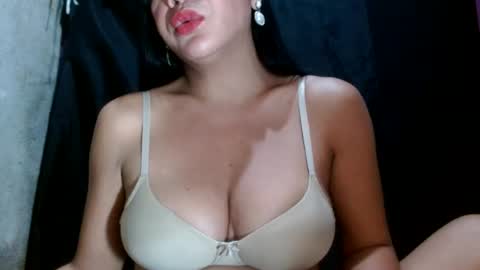 sandy online show from August 7, 1:05 am