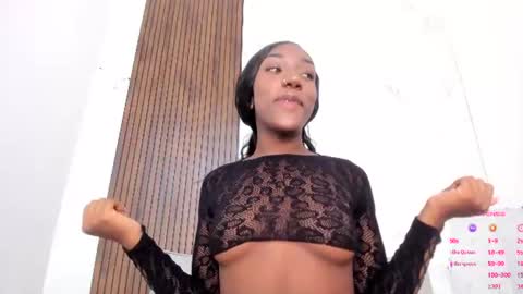 mistt_miaa online show from August 8, 6:08 pm