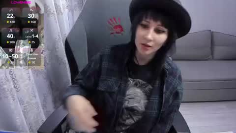 misty_dark online show from August 6, 8:08 pm