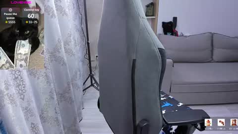 misty_dark online show from August 7, 8:42 pm
