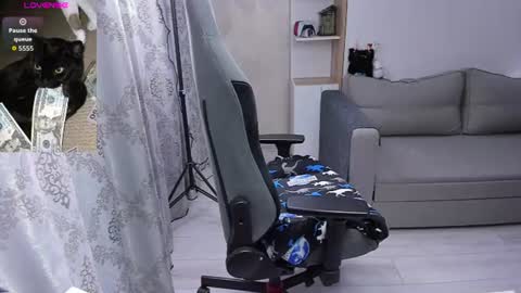 misty_dark online show from August 11, 2:46 am