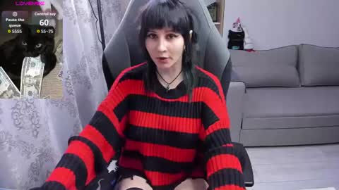 misty_dark online show from August 14, 6:11 pm