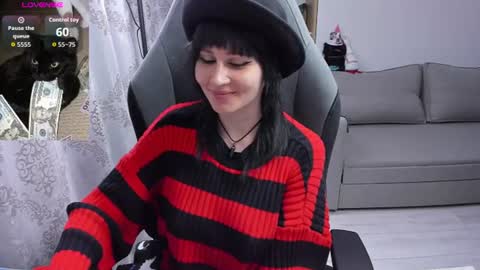 misty_dark online show from August 14, 7:17 pm