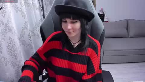 misty_dark online show from August 14, 9:40 pm