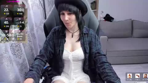 misty_dark online show from August 15, 5:06 pm