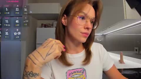 misty_myers online show from July 21, 8:33 pm