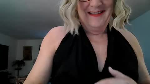 mistygoodslut online show from July 24, 12:19 pm