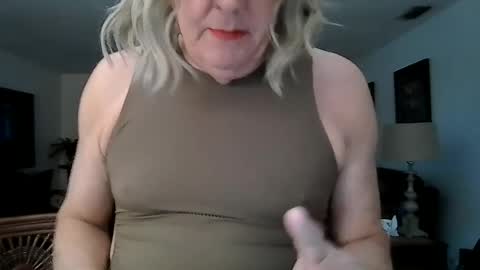 mistygoodslut online show from July 31, 12:11 pm