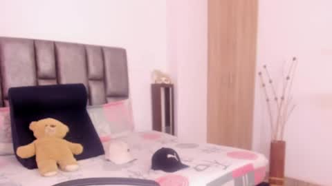 mitchbukanan online show from August 15, 4:49 am