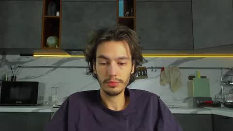 MitchelKurse online show from August 13, 11:02 am
