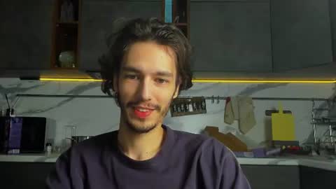 MitchelKurse online show from August 14, 12:58 am