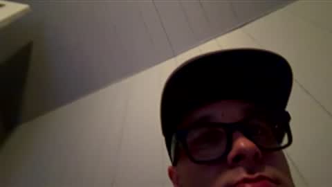 MST102688 online show from February 28, 4:54 am