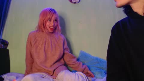 mixipeach online show from August 5, 6:00 am