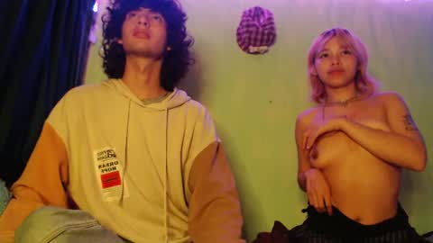 mixipeach online show from August 10, 8:16 am