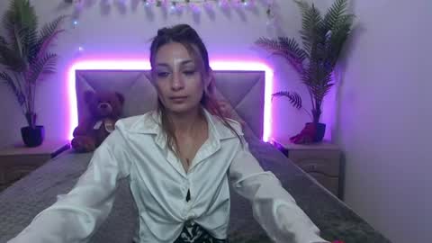 Miya online show from August 2, 4:03 pm