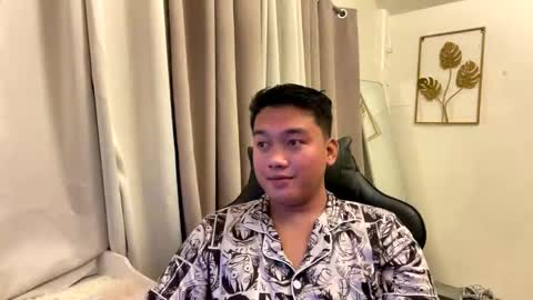 Michole Jay online show from May 27, 7:05 pm