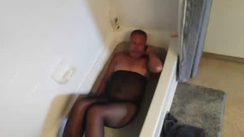 mjeffrey460699861 online show from July 17, 7:14 pm