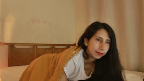 MoonLipson online show from August 1, 6:30 am