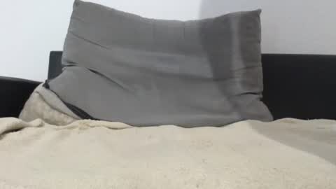 mlkjh_49 online show from July 8, 4:22 pm