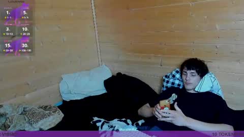 mmeeowww online show from July 19, 9:33 am