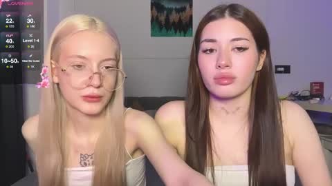 alice and ray online show from April 12, 7:38 pm