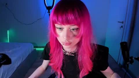 mnepohhh online show from July 26, 11:32 pm