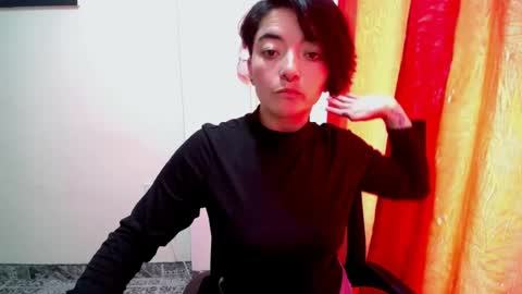 Sam online show from August 10, 7:04 pm