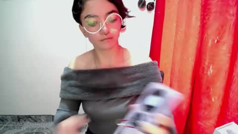 Sam online show from August 12, 12:51 pm