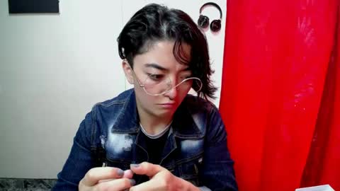 Sam online show from August 14, 12:53 pm
