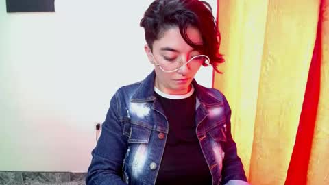 Sam online show from August 14, 5:38 pm