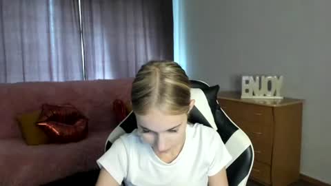 ModelPi online show from August 14, 2:26 am