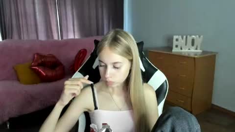 ModelPi online show from August 15, 8:07 am