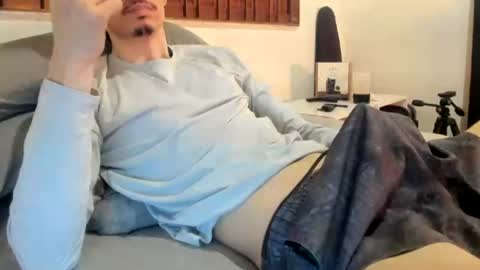 DigBreed online show from August 3, 3:08 pm