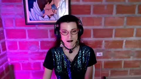 moira_hot online show from June 27, 5:11 am