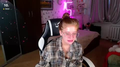 Molly TIP to vibe lush in my pussy Prvt is open online show from April 29, 1:02 pm