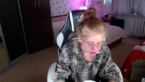 Molly TIP to vibe lush in my pussy Prvt is open online show from April 30, 5:10 am