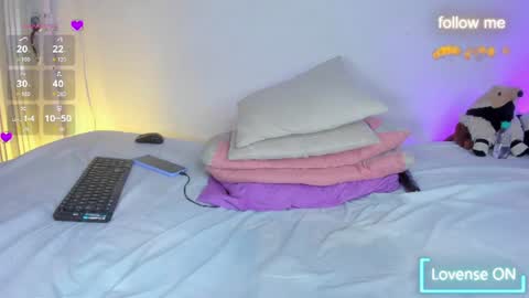 milee online show from August 5, 11:36 pm