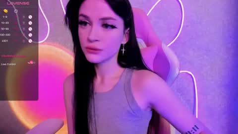 Molly - online show from August 11, 2:35 am